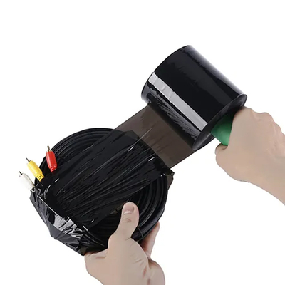 Siyah Mini El LLDPE ambalaj streç sarma Filmi Karton Sarma için Dönen Kolları Dağıtıcı ile